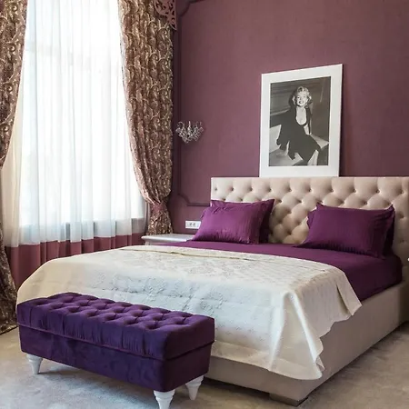 Monroe 4* Одеса
